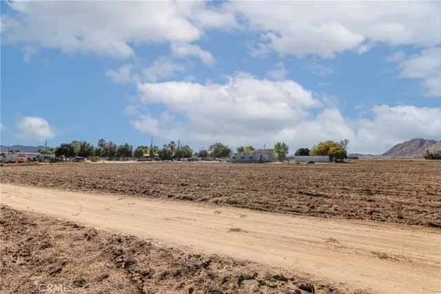 $799,000 | 0 Lakeview/reservoir Avenue, Nuevo, CA 92567