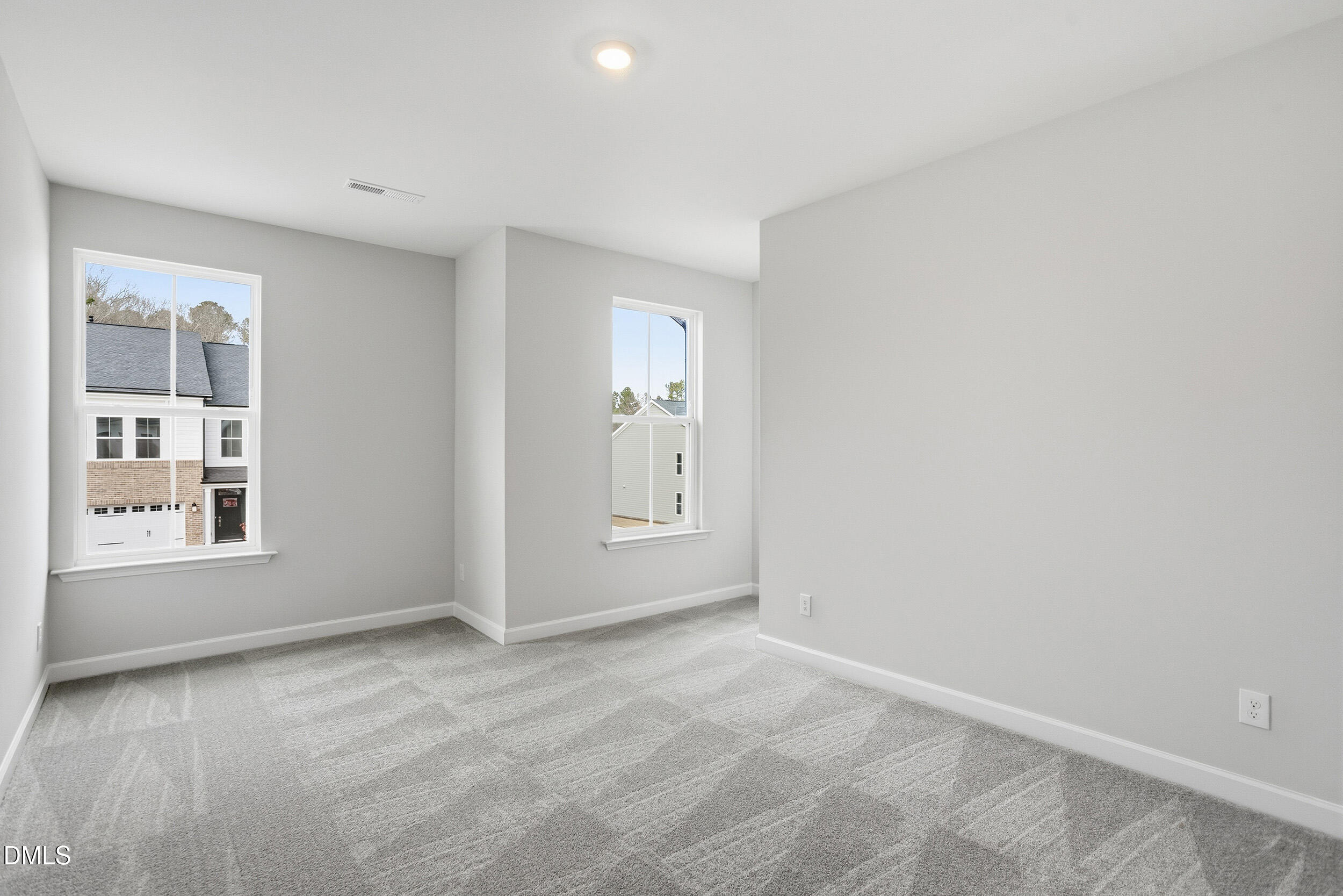 1104 Bell Heather Road, Unit 74 Durham, NC 27703 - Photo 23 of 51 FMWeb22