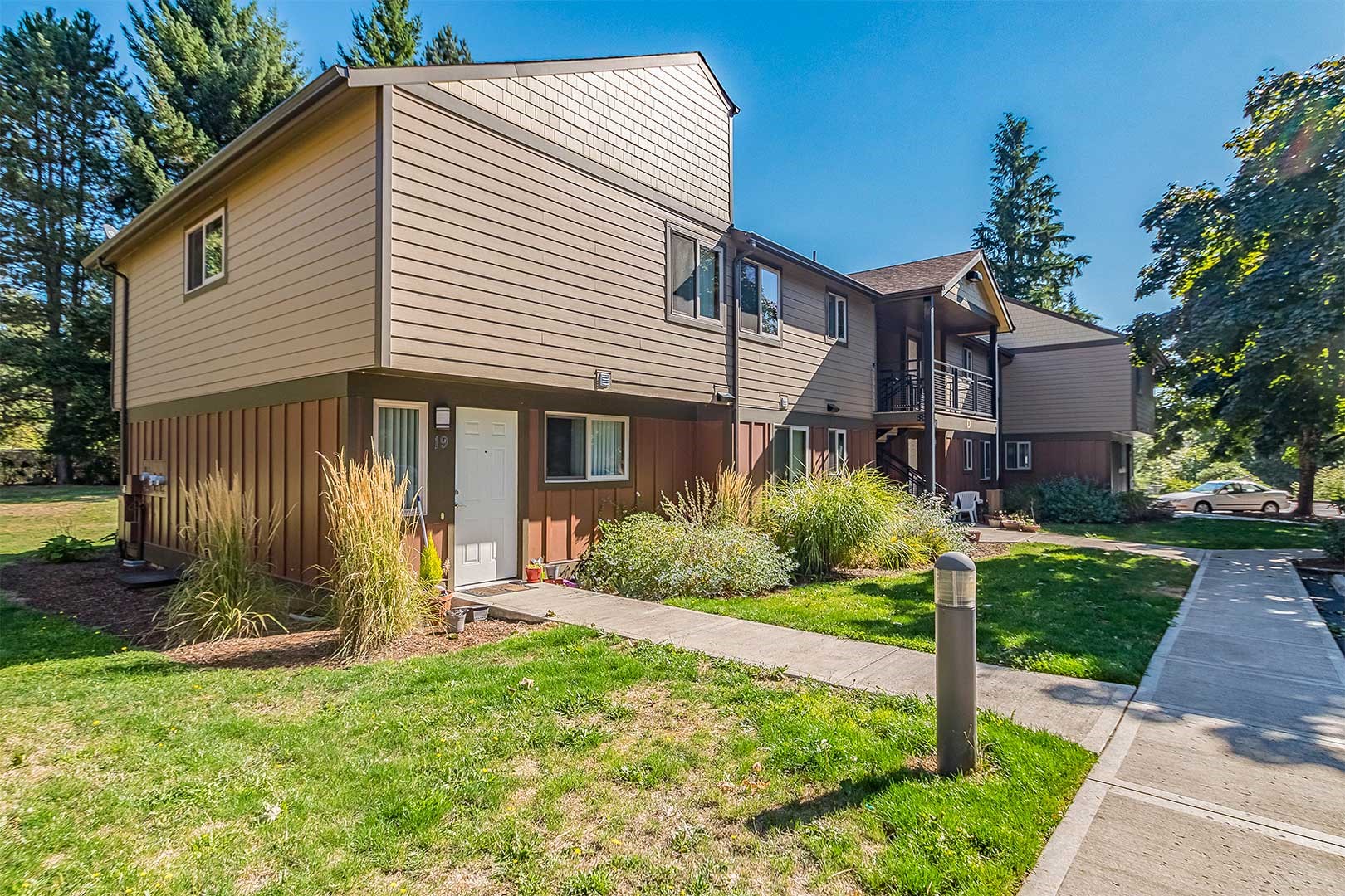 39501 Evans Street Sandy, OR 97055 - Photo 3 of 15 a front view of a house with a yard