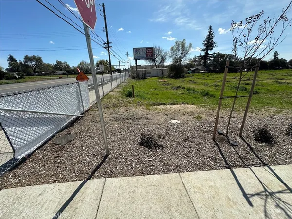 $445,000 | 1425 Highway 99, Gridley, CA 95948