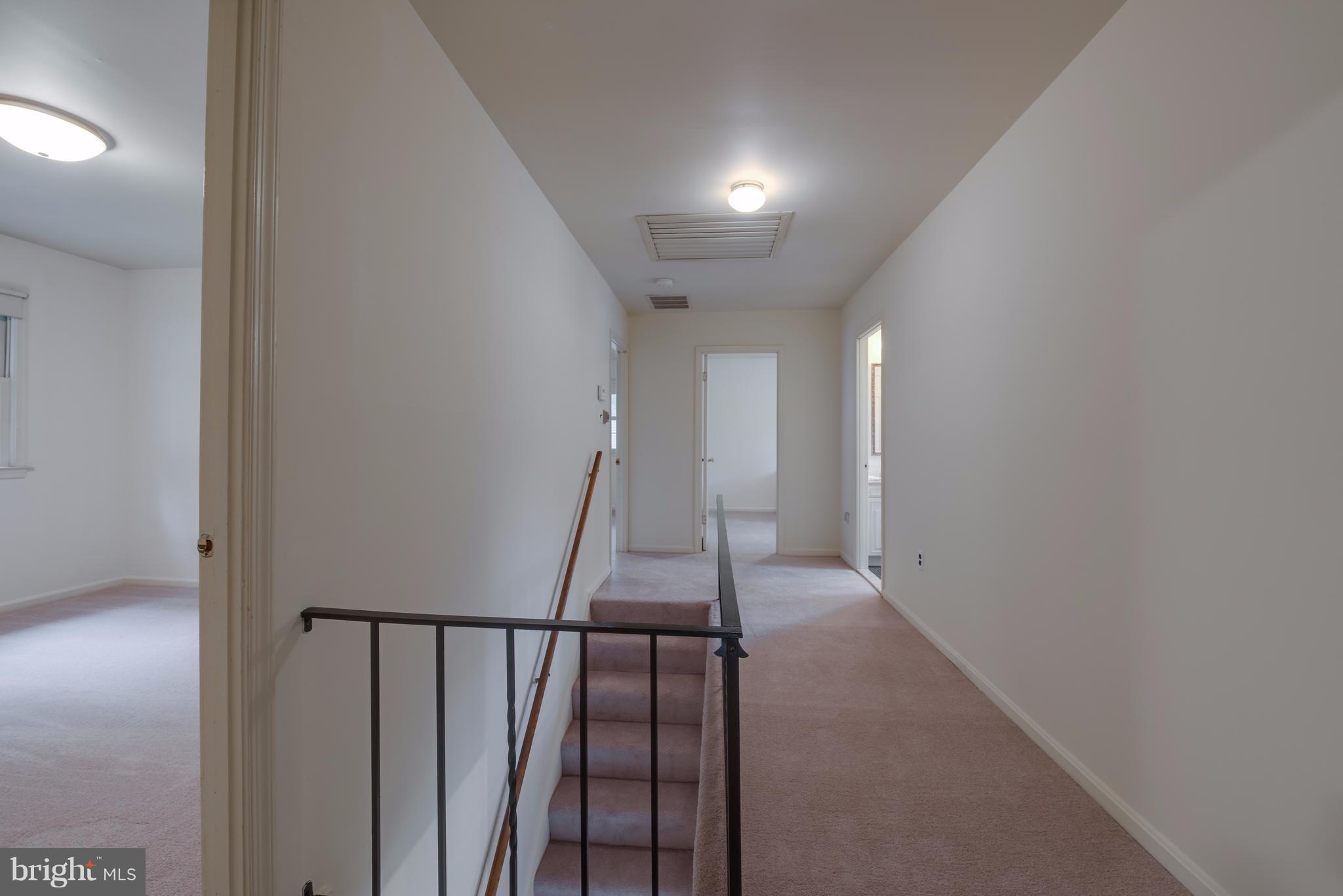 314 Ayito Road Southeast Vienna, VA 22180 - Photo 12 of 12 a view of an entryway