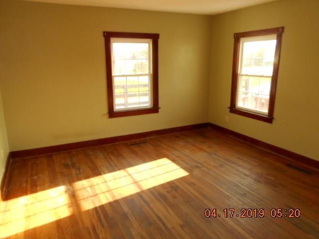 3232 Upper Valley Springfield, OH 45504 - Photo 7 of 15