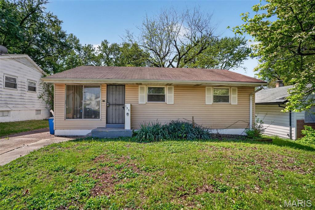 158 Monteith Circle St. Louis, MO 63137 - Photo 9 of 31