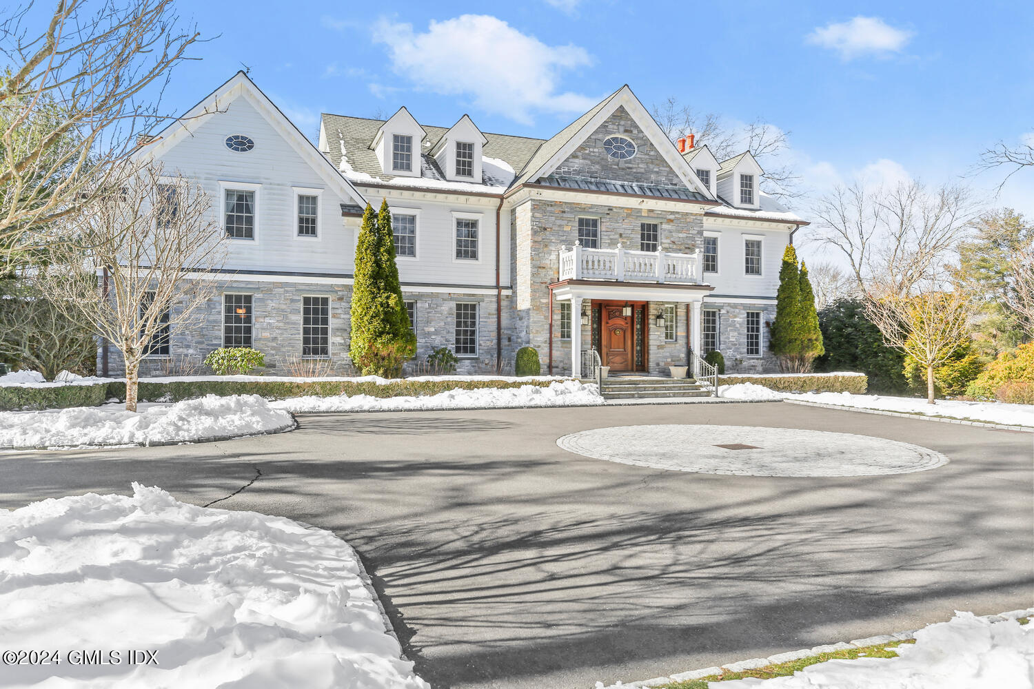 386 Westover Road Stamford, CT 06902 - Photo 31 of 32 386 Westover - Courtyard