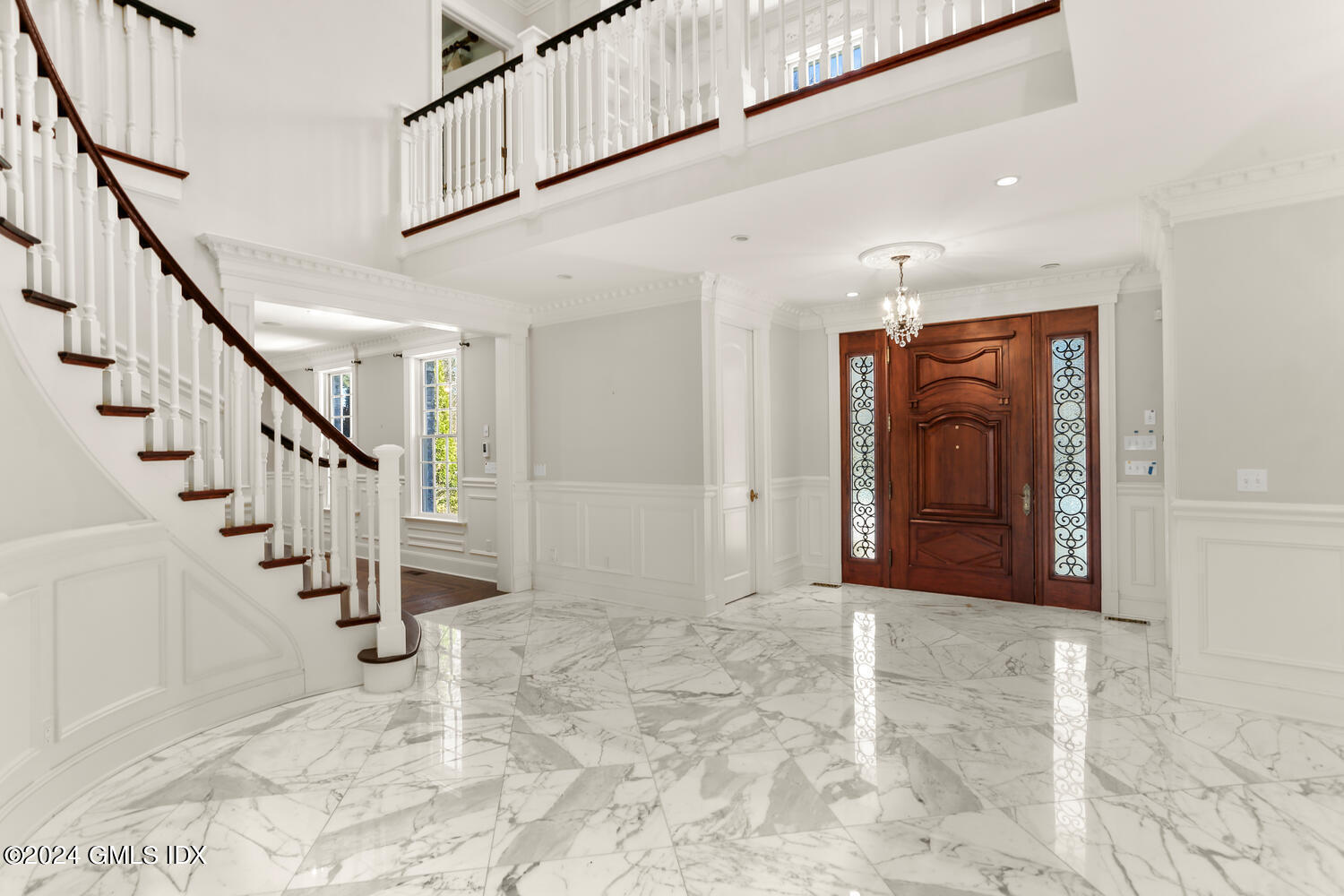 386 Westover Road Stamford, CT 06902 - Photo 8 of 32 386 Westover - Foyer