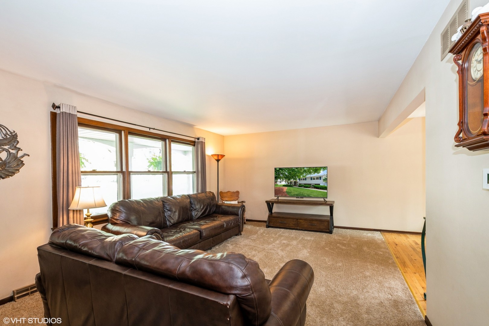 408 South Cedar Road New Lenox, IL 60451 - Photo 6 of 24