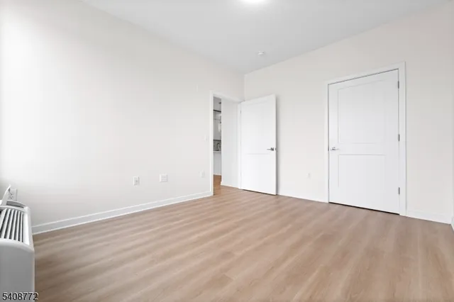 $2,050 | 321 East 3rd Street, Unit 209, Plainfield, NJ 07060