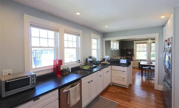 $4,275 | 47 Lewis Street, Unit 2, Newton, MA 02458