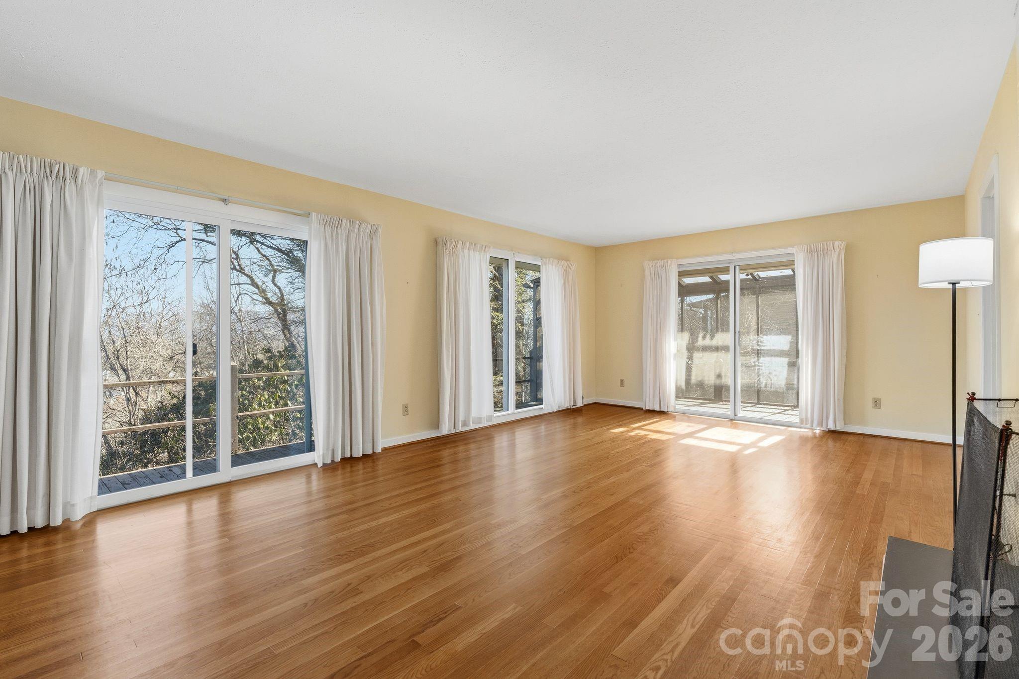 800 Mountain View Road Mars Hill, NC 28754 - Photo 3 of 23