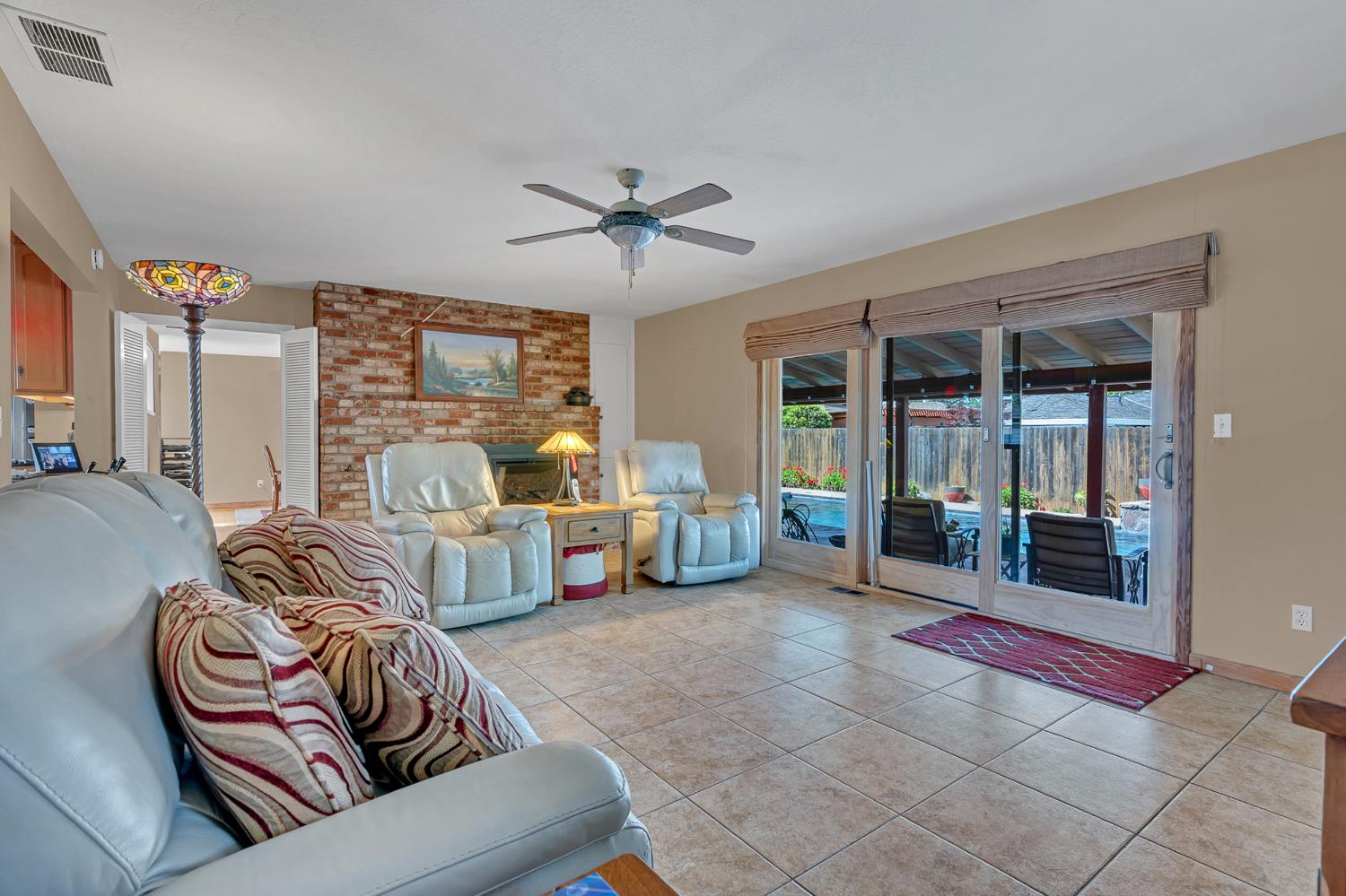 4831 Cameron Ranch Drive Carmichael, CA 95608 - Photo 21 of 65