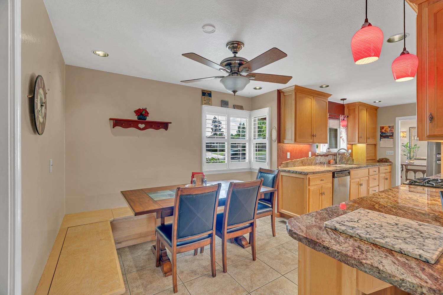 4831 Cameron Ranch Drive Carmichael, CA 95608 - Photo 10 of 65