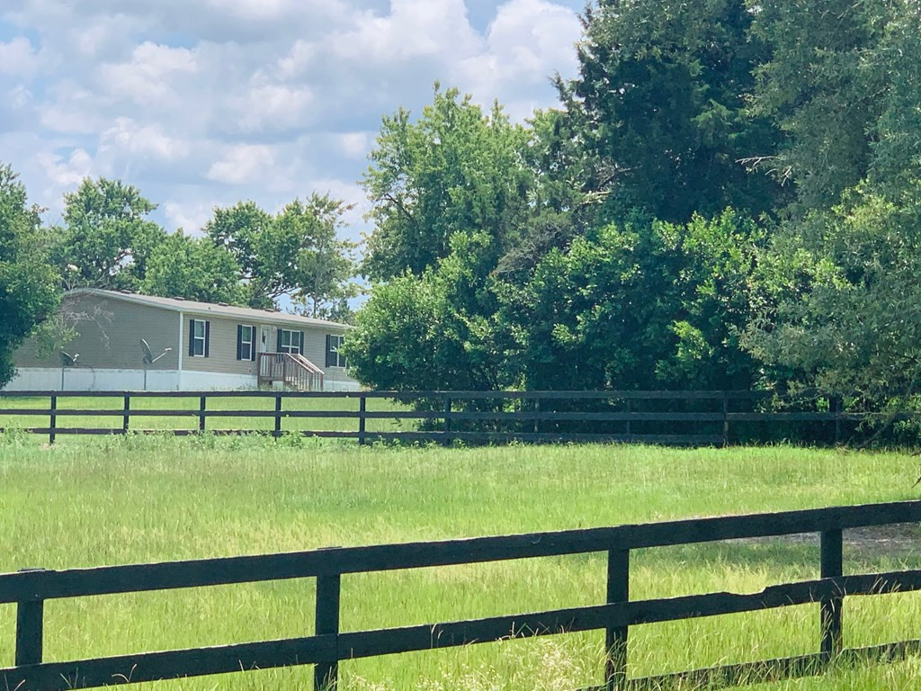 405 Cadle Crossing Road Windsor, SC 29856 - Photo 5 of 43