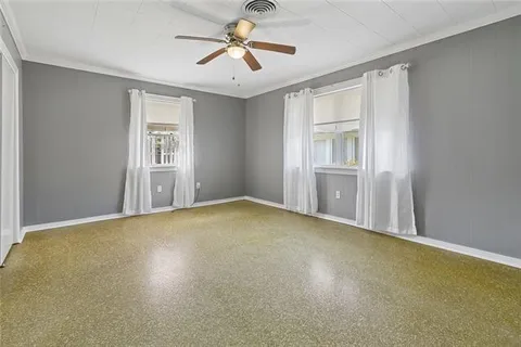 $225,000 | 735 Ave F, Westwego, LA 70094
