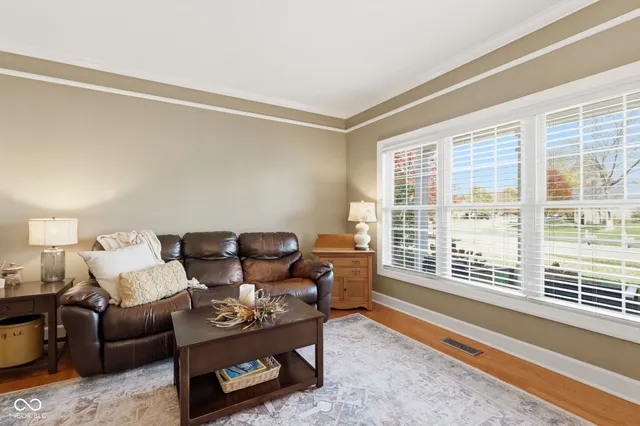 $499,900 | 6327 Columbia Circle, Fishers, IN 46038