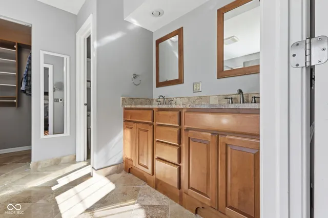 $499,900 | 6327 Columbia Circle, Fishers, IN 46038