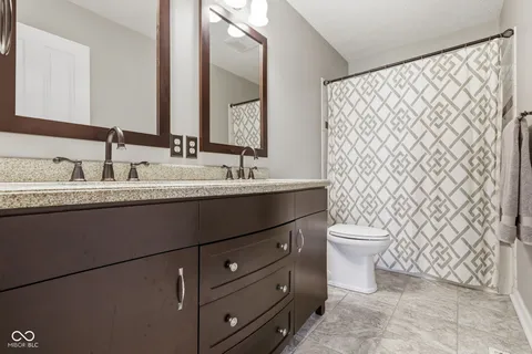 $499,900 | 6327 Columbia Circle, Fishers, IN 46038