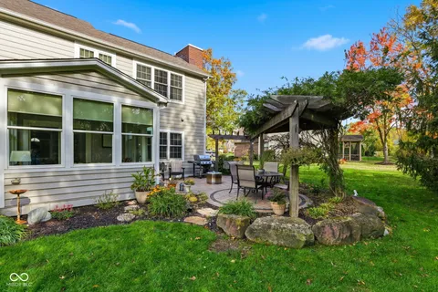 $499,900 | 6327 Columbia Circle, Fishers, IN 46038