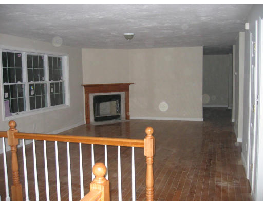 694 A Mill Street Marion, MA 02738 - Photo 5 of 12