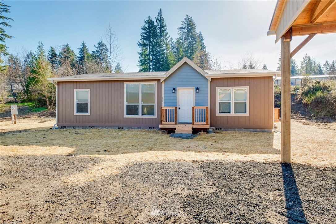4991 East Rasor Road Belfair, WA 98528 - Photo 3 of 40 Gallery Image 3