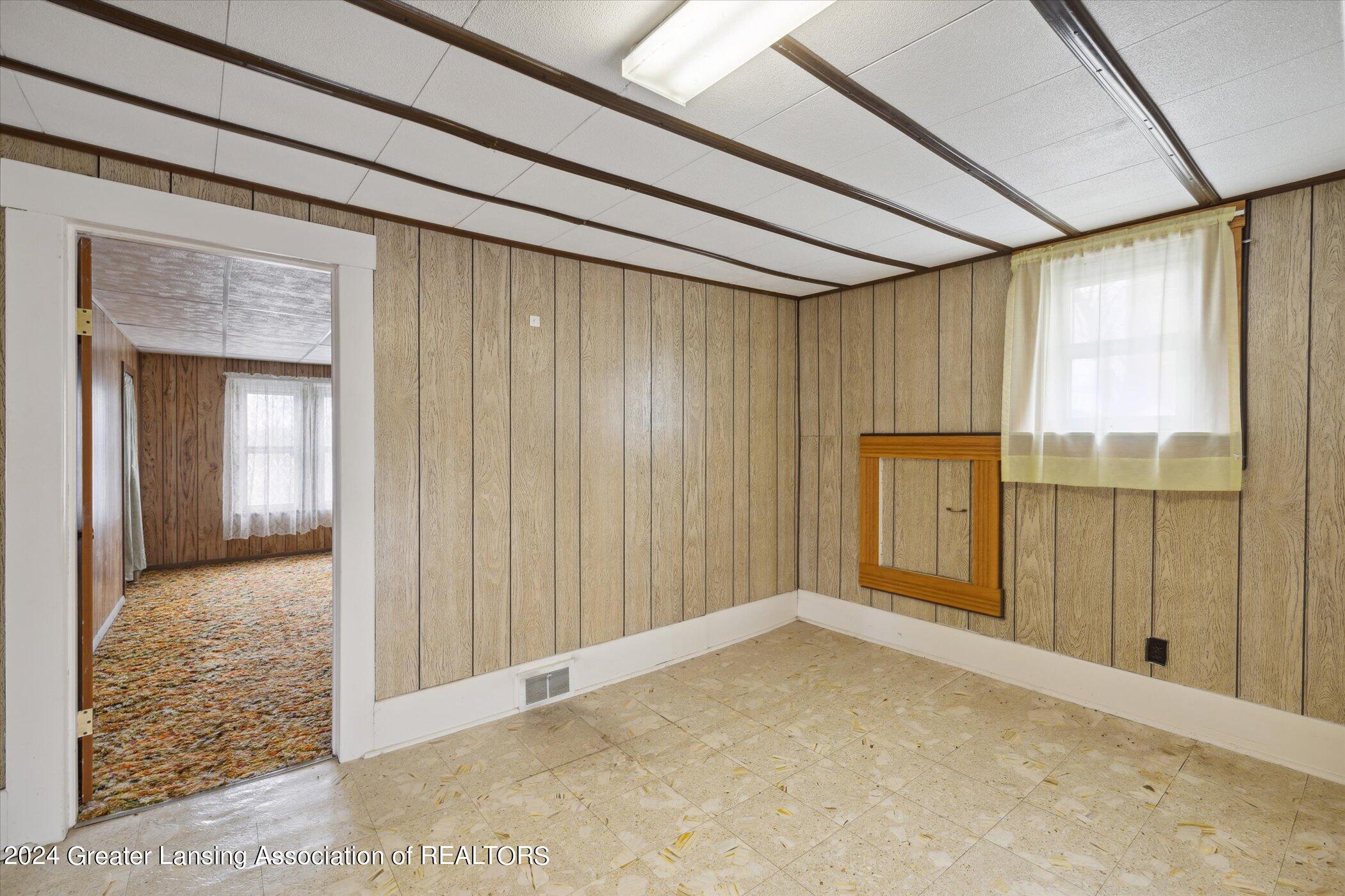 1701 West Wilkinson Road Owosso, MI 48867 - Photo 25 of 38 28-1701-W-Wilkinson-Rd-Owosso-MI-48867-W