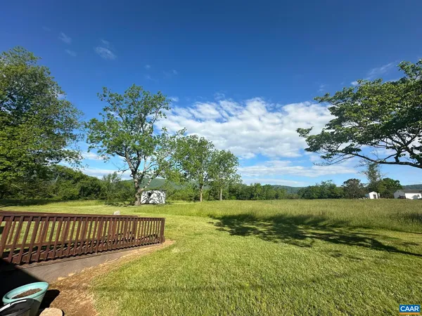 $2,000 | 119 Tanbark Drive, Afton, VA 22920