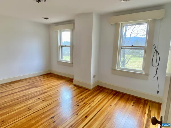 $2,000 | 119 Tanbark Drive, Afton, VA 22920