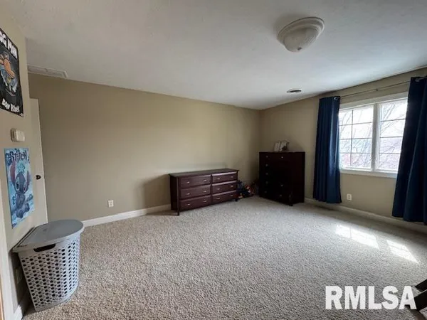 $4,200 | 6412 Stonehaven Ridge, Springfield, IL 62711