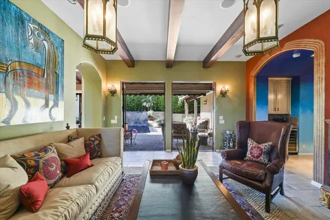 $1,825,000 | 270 West Overlook Road, Palm Springs, CA 92264