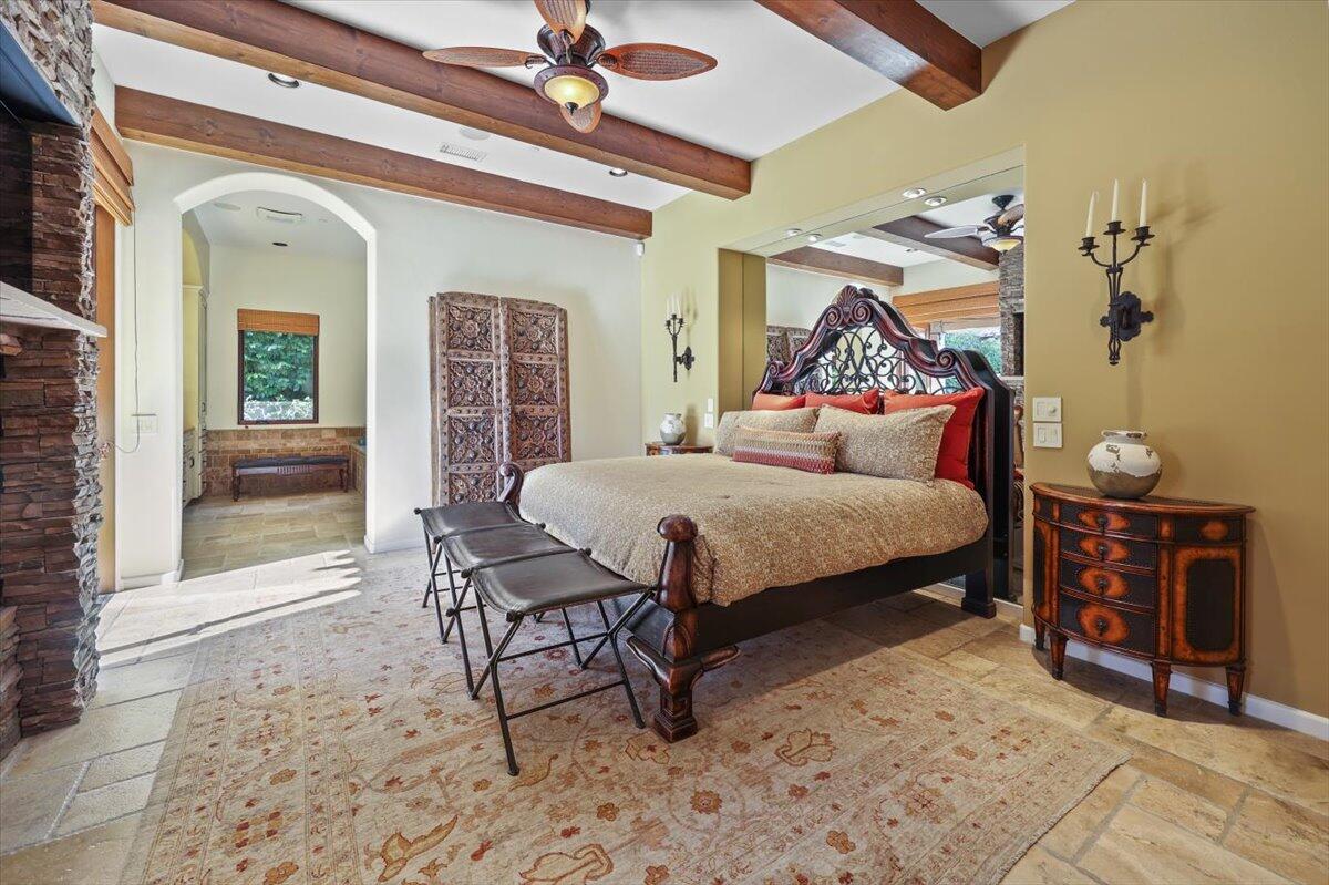 270 West Overlook Road Palm Springs, CA 92264 - Photo 18 of 44 a bedroom with a bed and a dresser