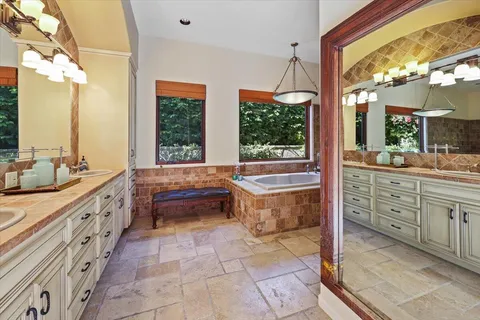 $1,825,000 | 270 West Overlook Road, Palm Springs, CA 92264