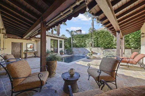 $1,825,000 | 270 West Overlook Road, Palm Springs, CA 92264