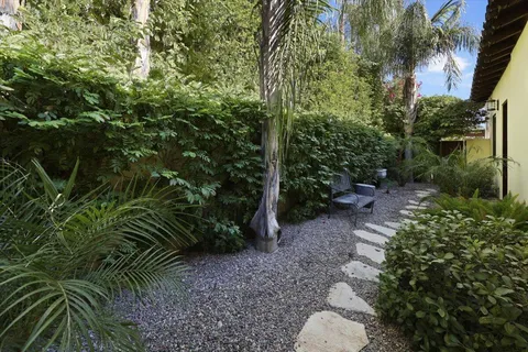 $1,825,000 | 270 West Overlook Road, Palm Springs, CA 92264