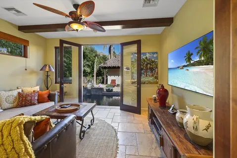 $1,825,000 | 270 West Overlook Road, Palm Springs, CA 92264