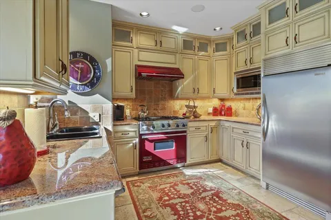 $1,825,000 | 270 West Overlook Road, Palm Springs, CA 92264