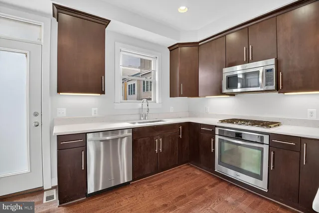 $999,500 | 2855 Chancellor's Way Northeast, Washington, DC 20017