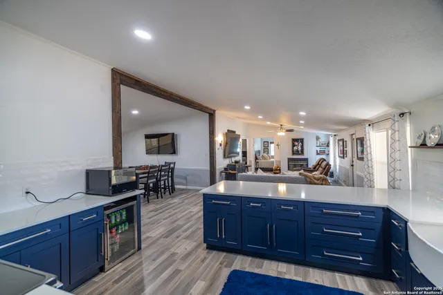 $625,000 | 245 Laurel Creek Drive, Pipe Creek, TX 78063