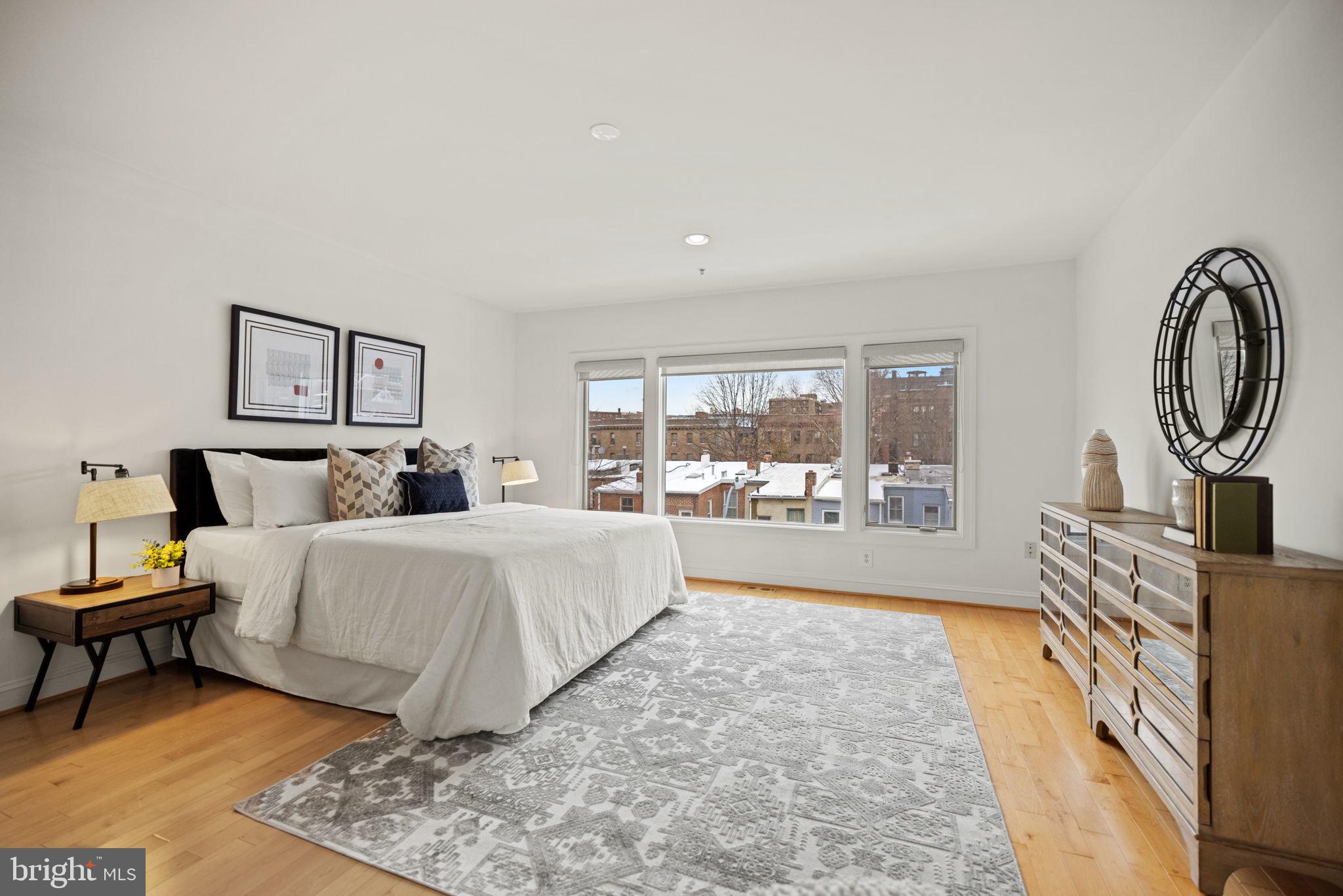 1447 Swann Street Northwest, Unit A Washington, DC 20009 - Photo 14 of 24