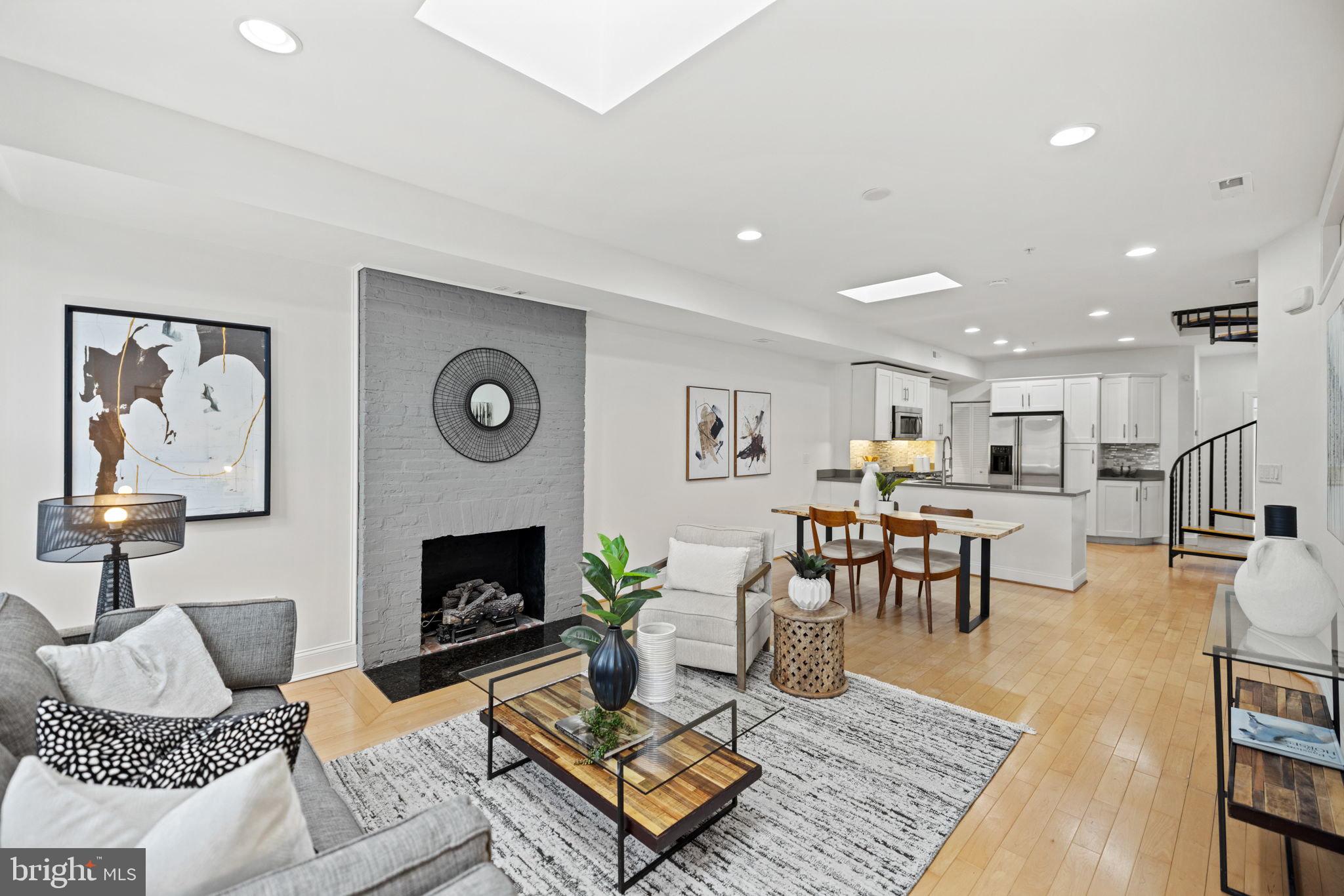 1447 Swann Street Northwest, Unit A Washington, DC 20009 - Photo 2 of 24