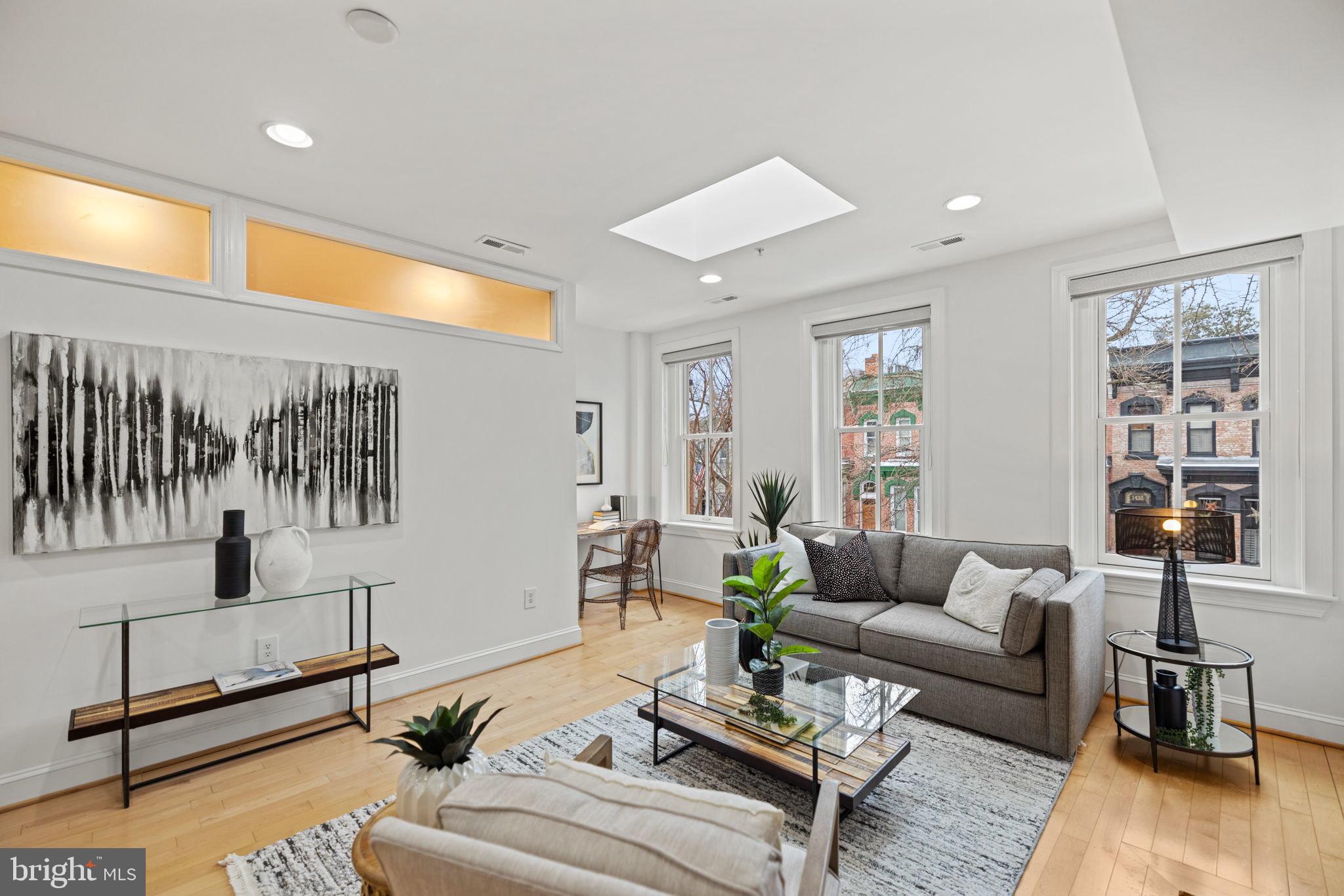 1447 Swann Street Northwest, Unit A Washington, DC 20009 - Photo 5 of 24