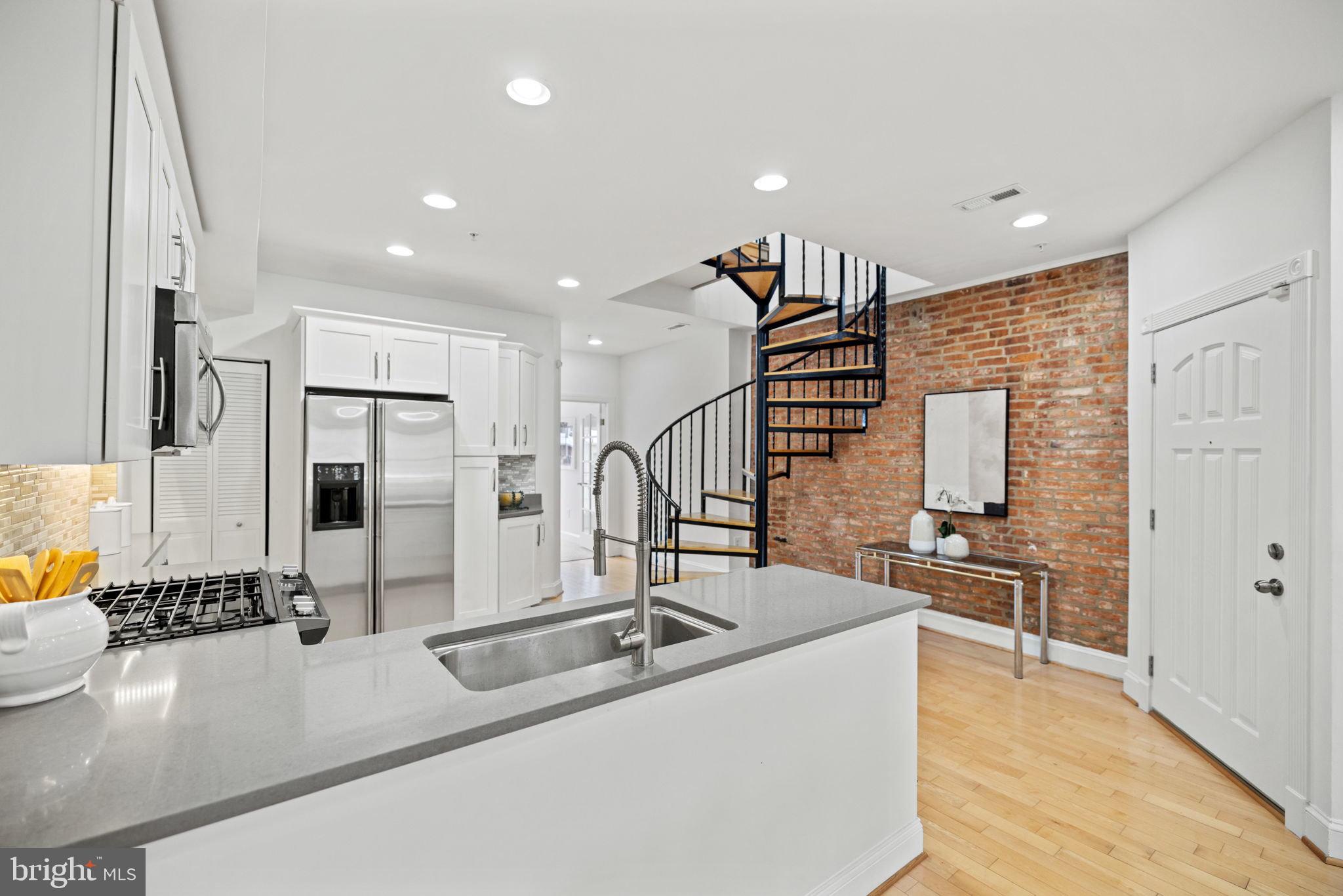 1447 Swann Street Northwest, Unit A Washington, DC 20009 - Photo 6 of 24