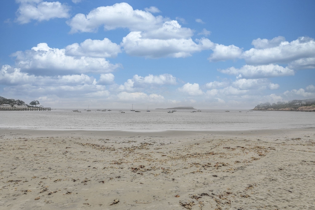 45 Raymond Street, Unit 7 Manchester, MA 01944 - Photo 35 of 40 a view of beach and sky