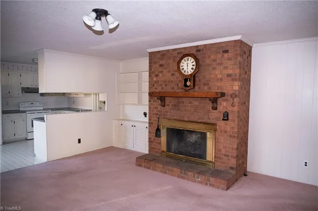 $255,000 | 306 Bremen Drive, Lexington, NC 27295