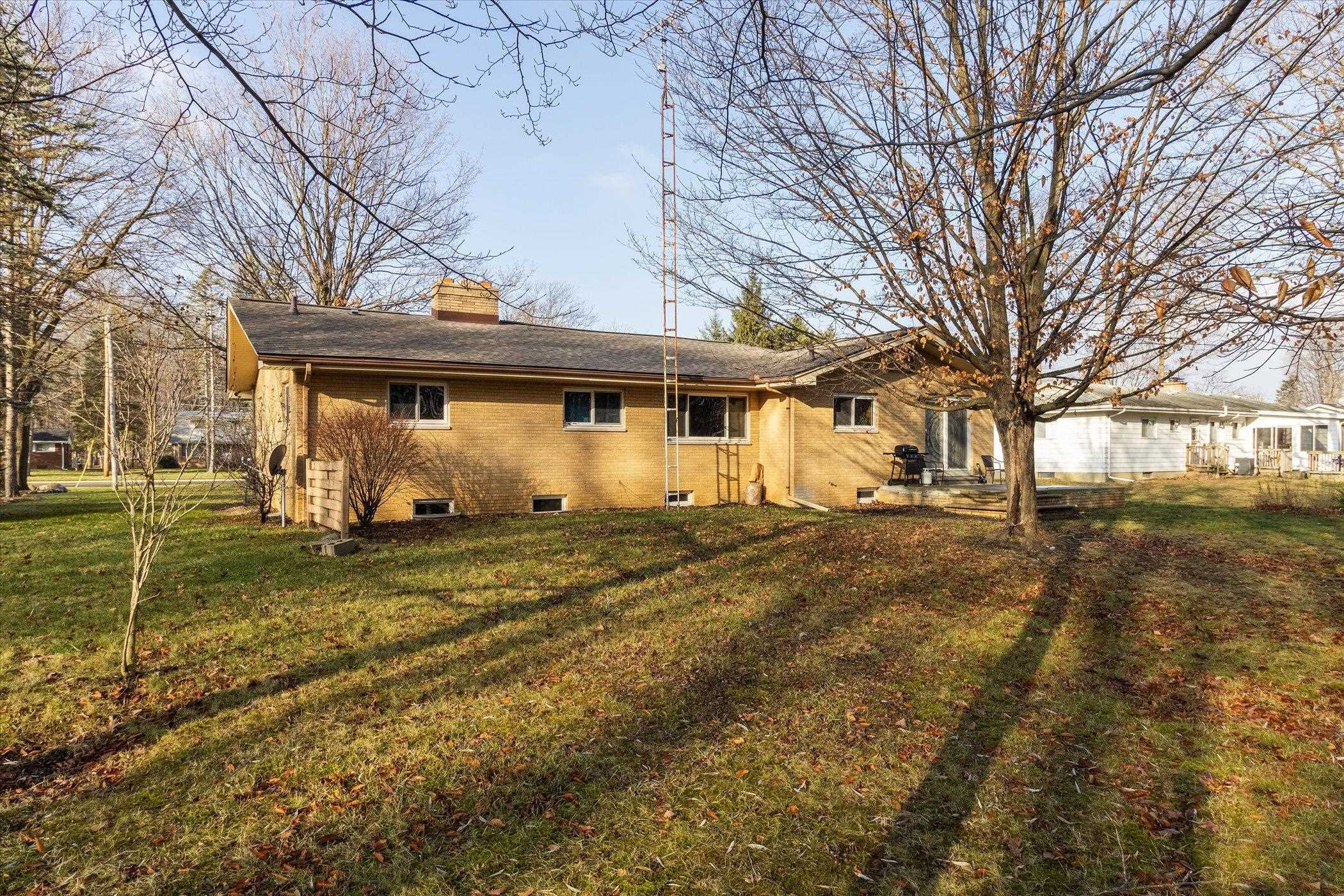 1195 Elms Road Flint, MI 48532 - Photo 41 of 44