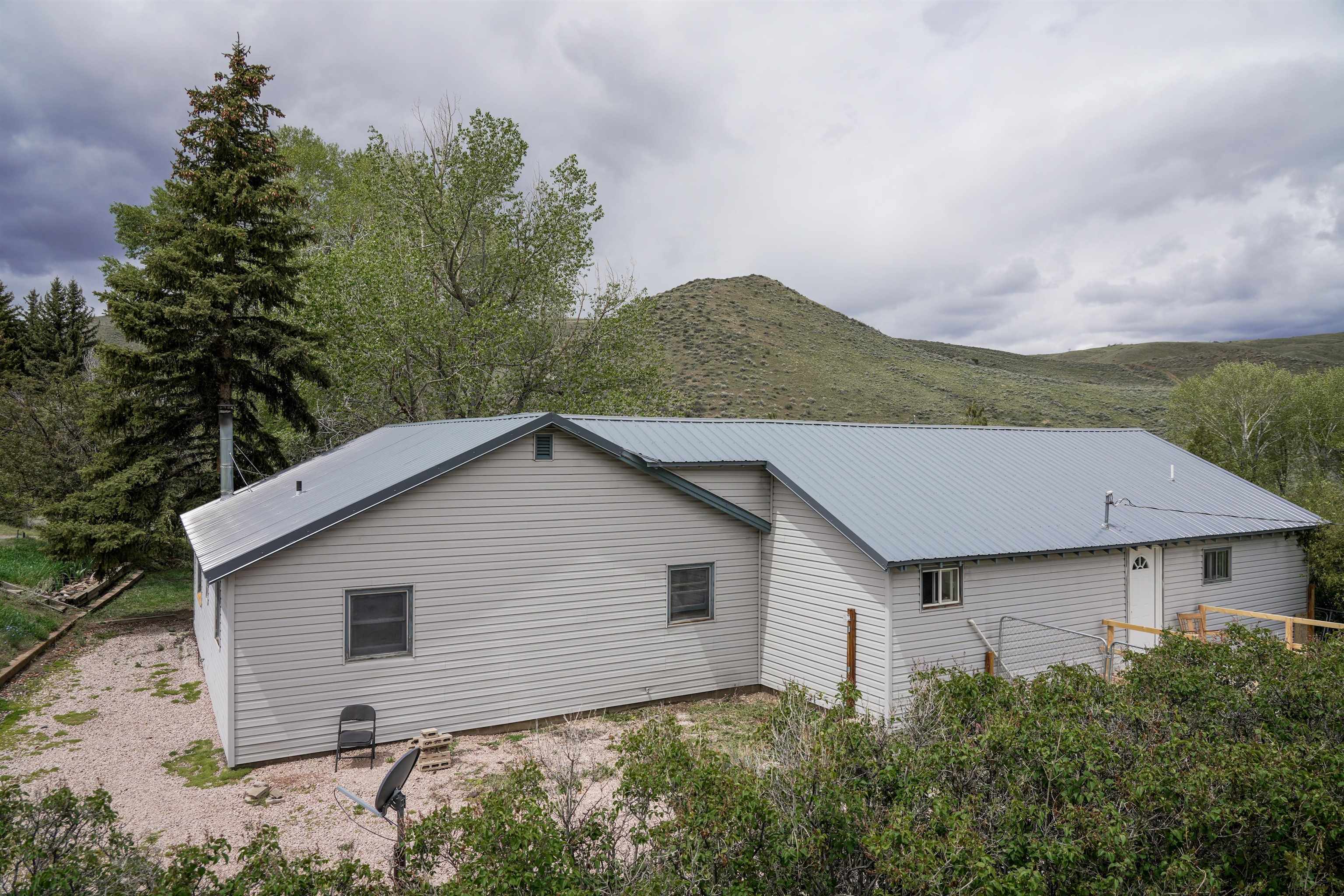13 Deer Road Jelm, WY 82063 - Photo 4 of 47