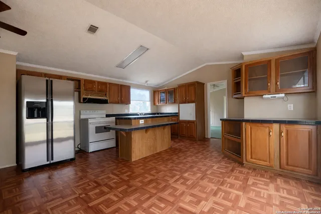 $1,600 | 5374 Mt Olive Road, Unit 2, Adkins, TX 78101