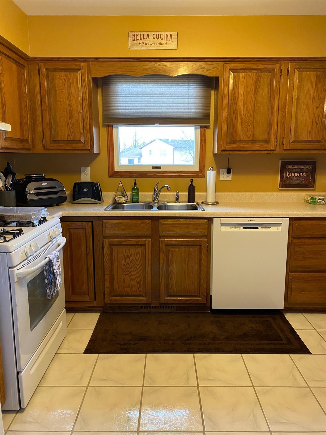 9801 Fillmore Street Crown Point, IN 46307 - Photo 10 of 23 1125x1500