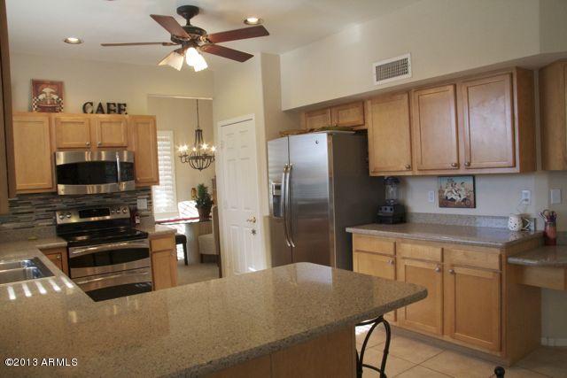 325 West Smoke Tree Road Gilbert, AZ 85233 - Photo 15 of 55 Stainless accents in kitchen