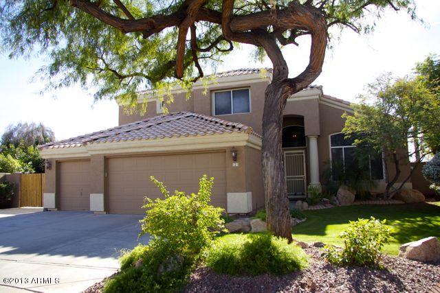325 West Smoke Tree Road Gilbert, AZ 85233 - Photo 3 of 55 Home with RV Gate
