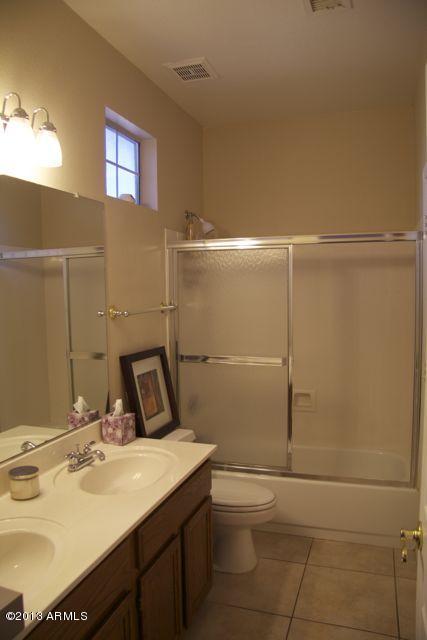 325 West Smoke Tree Road Gilbert, AZ 85233 - Photo 37 of 55 Great sized 2nd bathroom