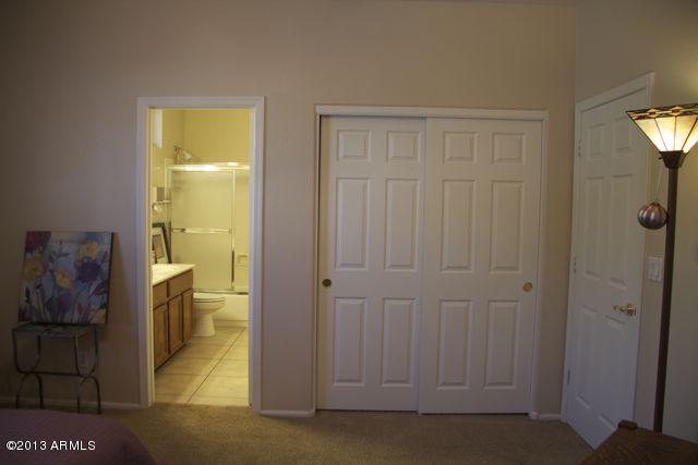 325 West Smoke Tree Road Gilbert, AZ 85233 - Photo 40 of 55 Bedroom 3 connected to bathroom